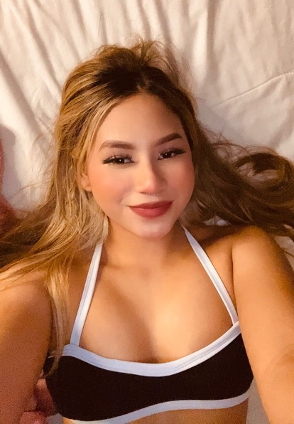 Online profile card for live girls video chat — Kath, Venezuela